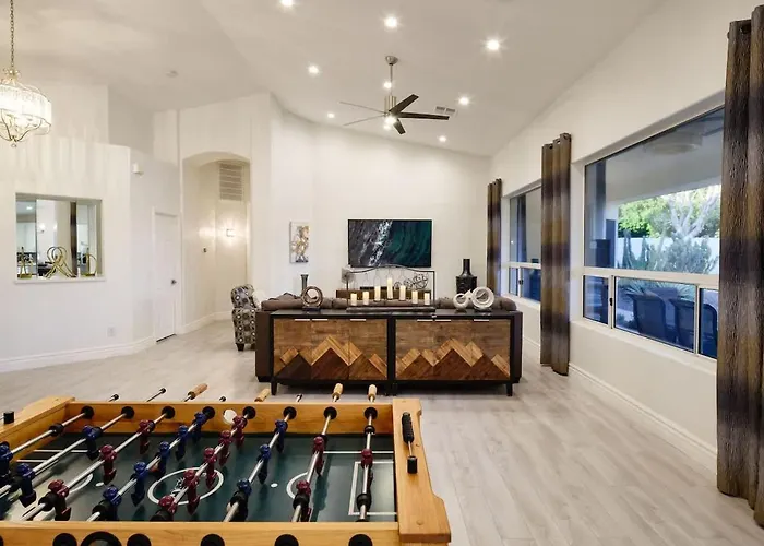 Arabian Nights - Private Pool - Hot Tub - Games!