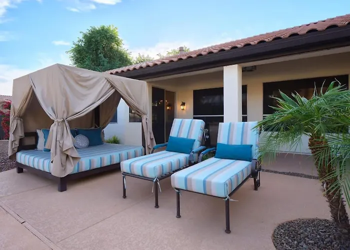 Holiday home Arabian Nights - Private Pool - Hot Tub - Games! *